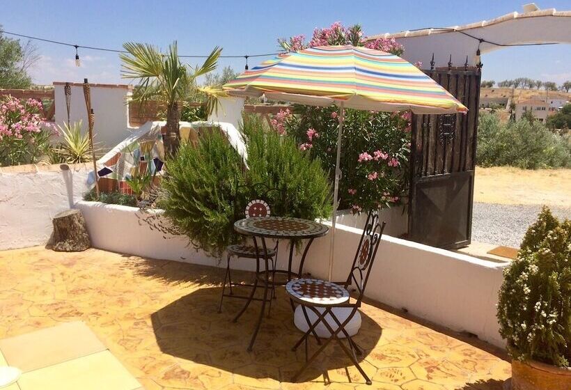 Cueva Romana, Adults Only Cave House