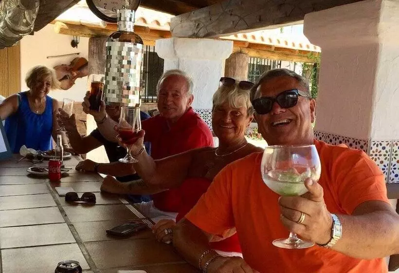 Cueva Romana, Adults Only Cave House