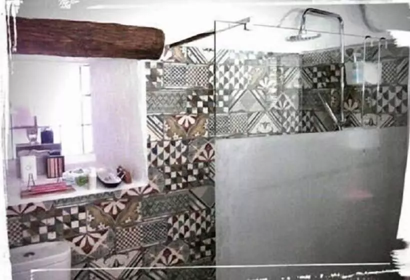 Cueva Romana, Adults Only Cave House