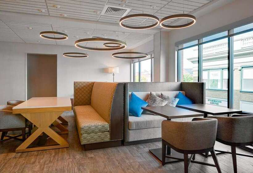 酒店 Hampton Inn Salem Boston