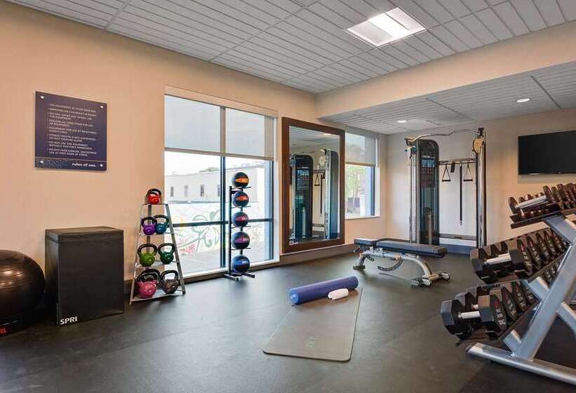 酒店 Hampton Inn Salem Boston