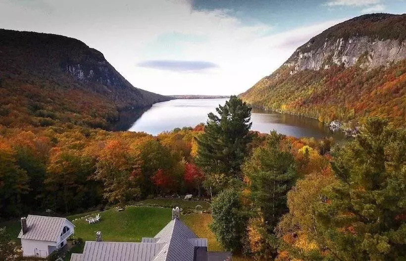 Majatalo The Notch House