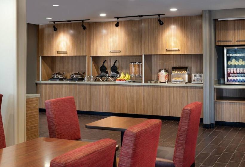 فندق Towneplace Suites Fresno Clovis