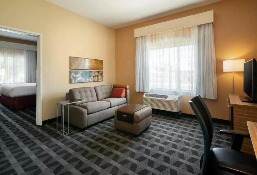 ホテル Towneplace Suites Fresno Clovis