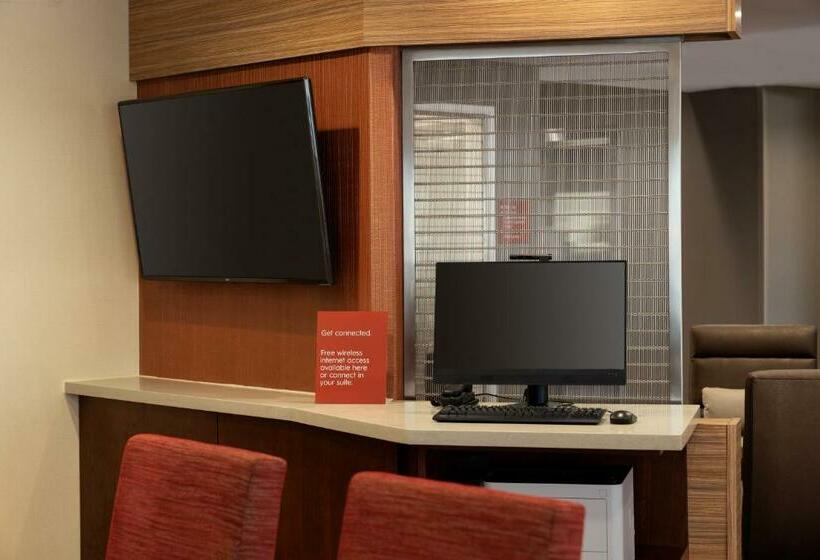 فندق Towneplace Suites Fresno Clovis