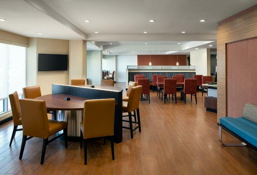 فندق Towneplace Suites Fresno Clovis