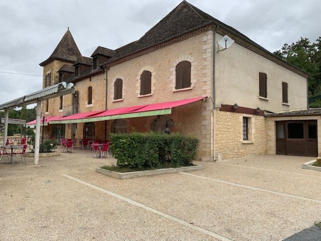 Kinoux’s Hotel Restaurant