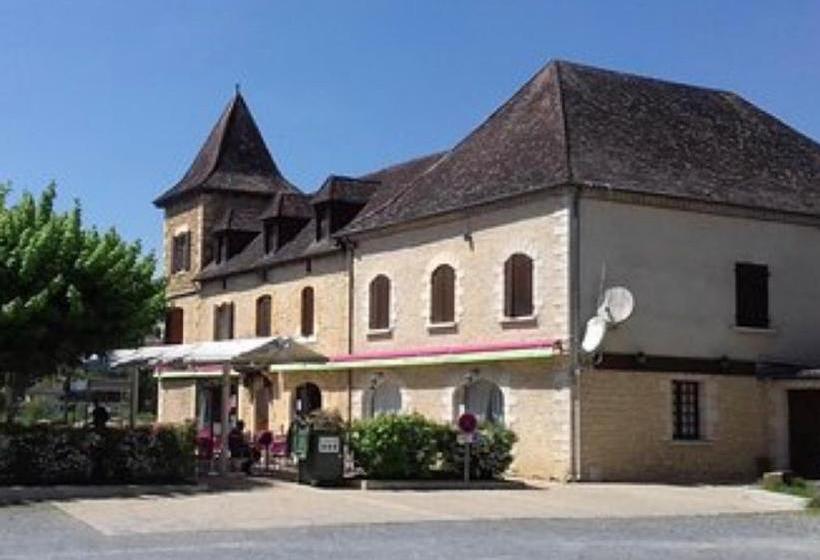 Kinoux’s Hotel Restaurant