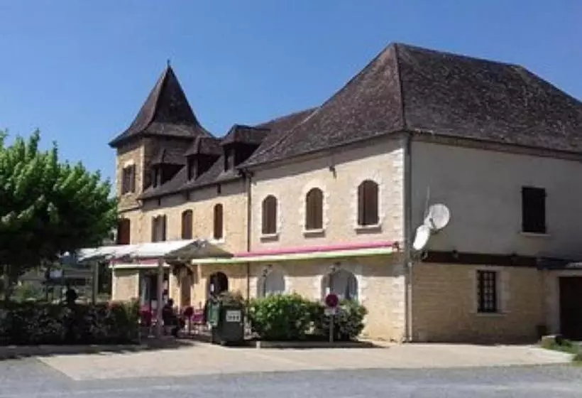 Kinoux’s Hotel Restaurant