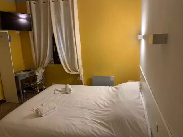 Kinoux’s Hotel Restaurant