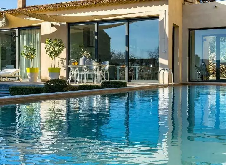 Aamiaismajoitus (B&B) Bb 12 Luberon Chambres D Hôtes Contemporaines