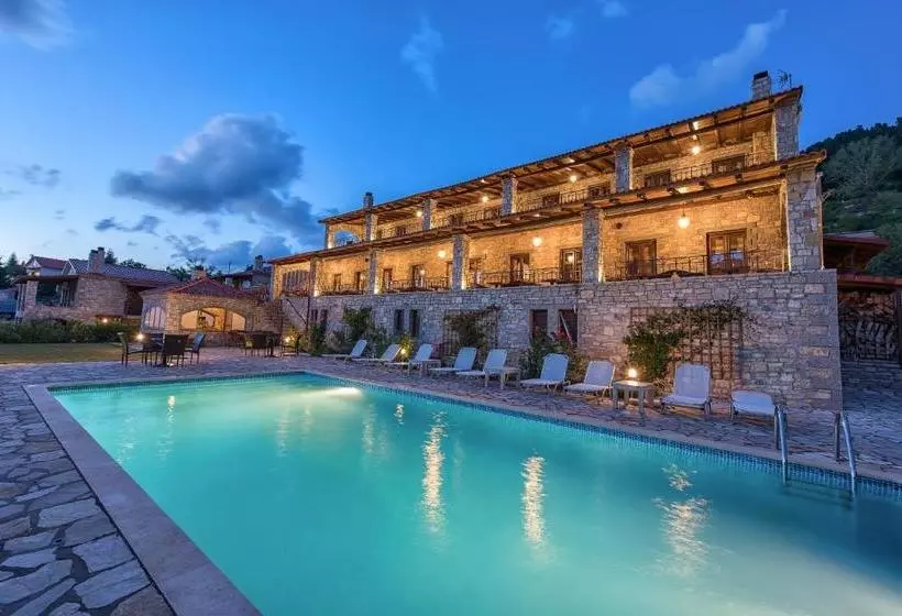 Majatalo Omalia Village