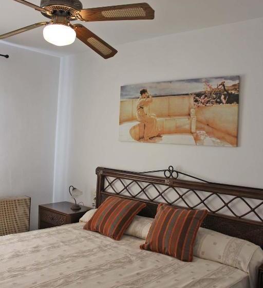 Apartamentos El Minarete