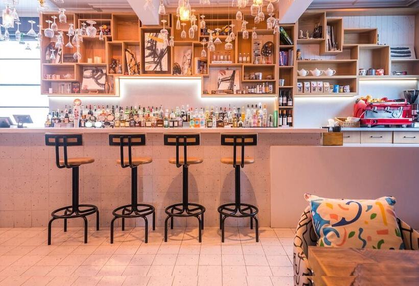 Abbey Hotel Bath, A Tribute Portfolio