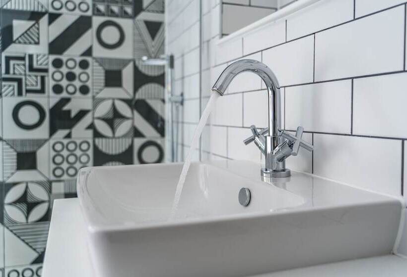 Abbey Hotel Bath, A Tribute Portfolio