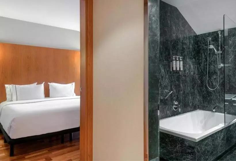 Ac Hotel Palencia By Marriott