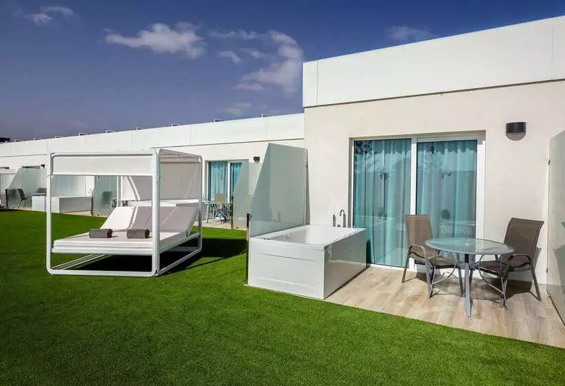 فندق Barcelo Corralejo Sands