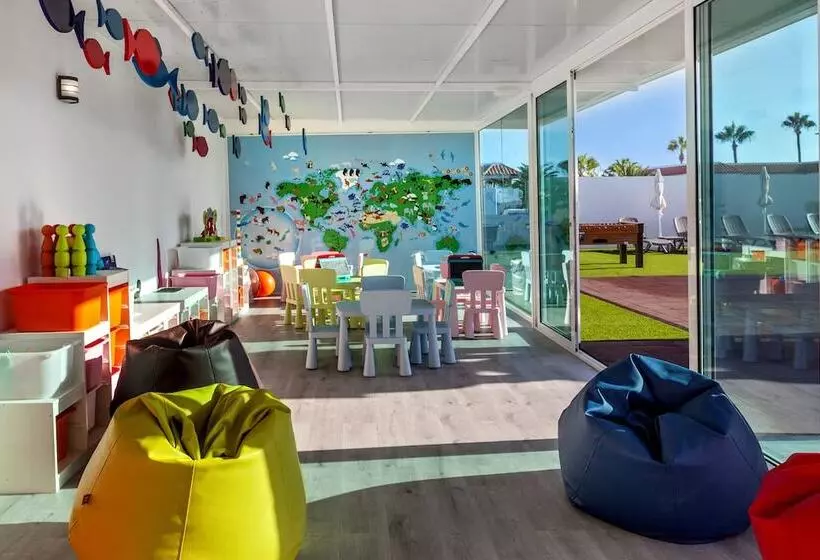 فندق Barcelo Corralejo Sands