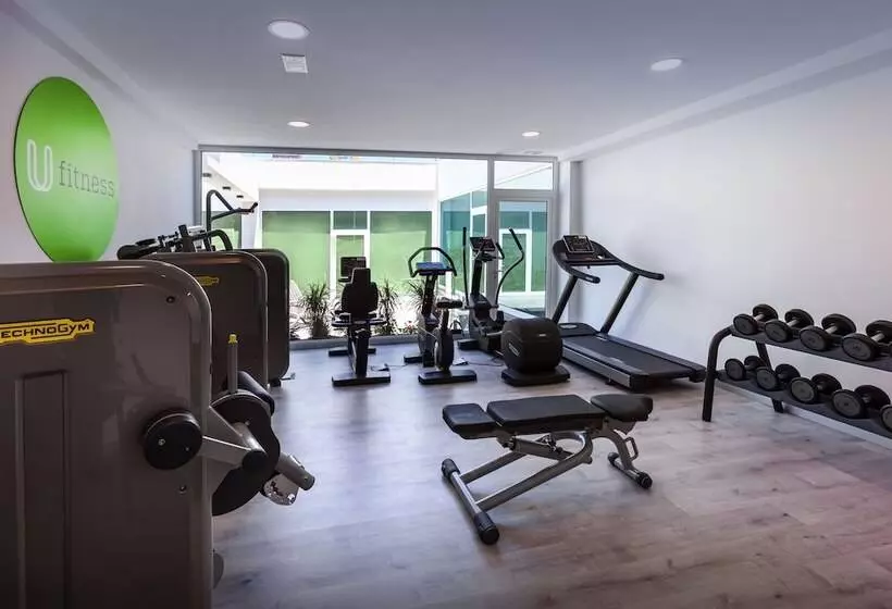 فندق Barcelo Corralejo Sands