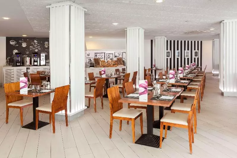 فندق Barcelo Corralejo Sands