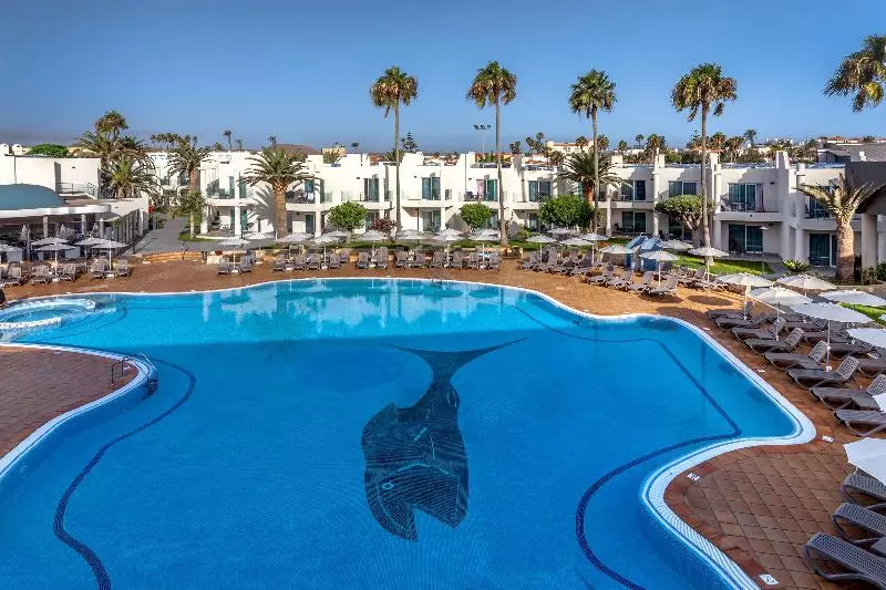 فندق Barcelo Corralejo Sands