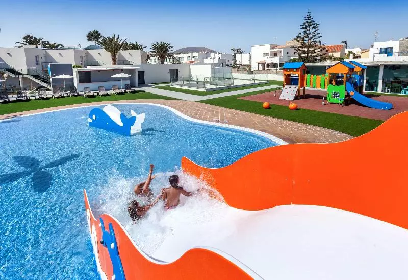 فندق Barcelo Corralejo Sands