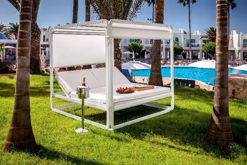 فندق Barcelo Corralejo Sands