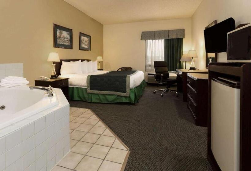 Otel Baymont By Wyndham Mason