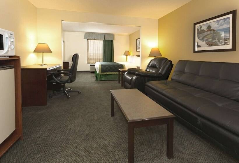 Otel Baymont By Wyndham Mason