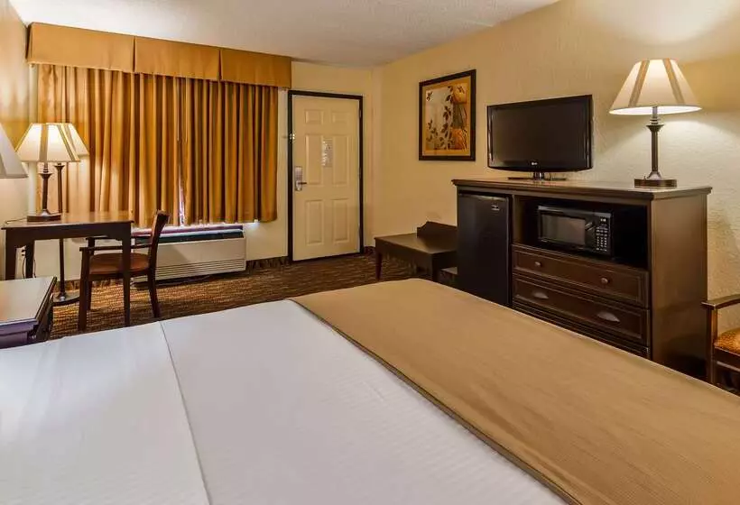 هتل Best Western Center Pointe Inn