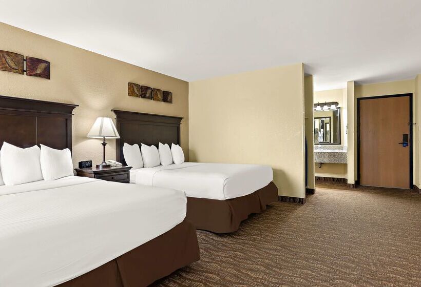 בית מלון כפרי Best Western Center Pointe Inn