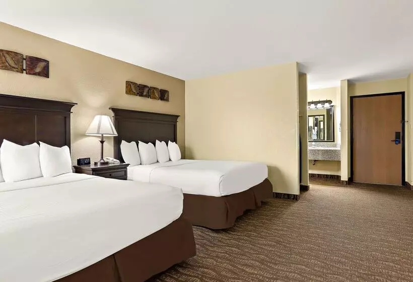 هتل Best Western Center Pointe Inn