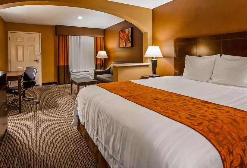 Отель Best Western Exeter Inn & Suites