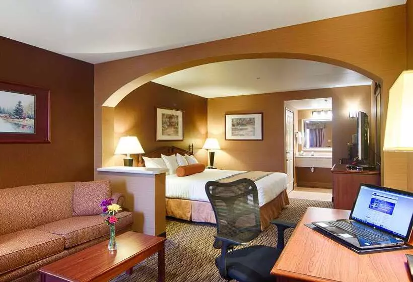 Отель Best Western Exeter Inn & Suites