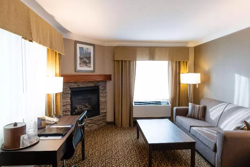 Szálloda Best Western Plus Fernie Mountain Lodge