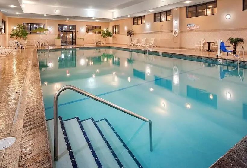 בית מלון כפרי Best Western Ramkota