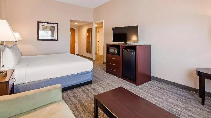 هتل Best Western Tampa