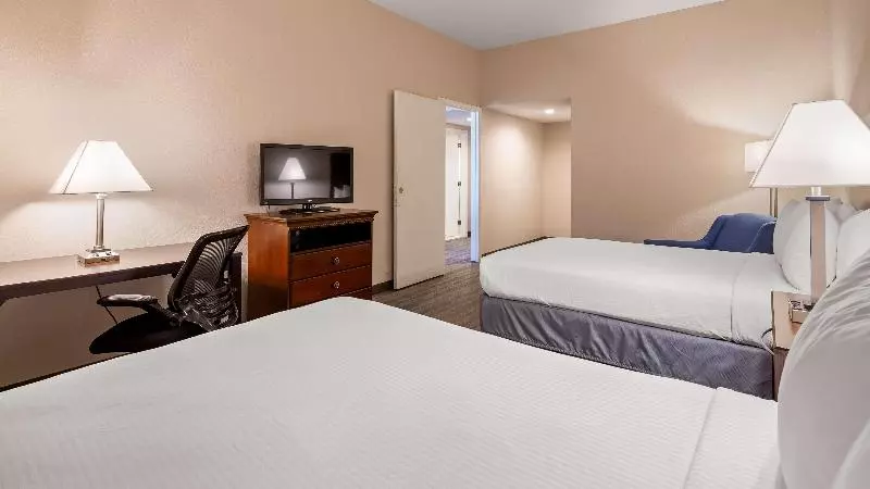 هتل Best Western Tampa