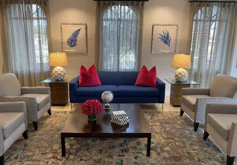 هتل Best Western Tampa