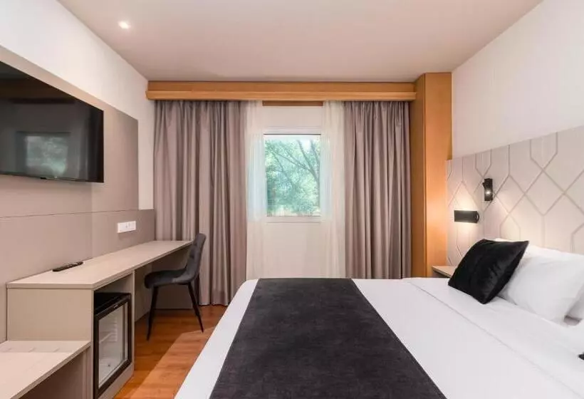 فندق Puerta Santander