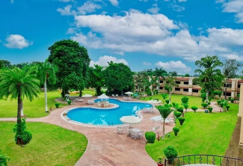 فندق Clarks Khajuraho