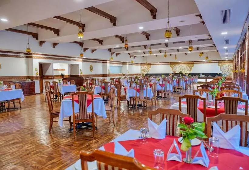 فندق Clarks Khajuraho