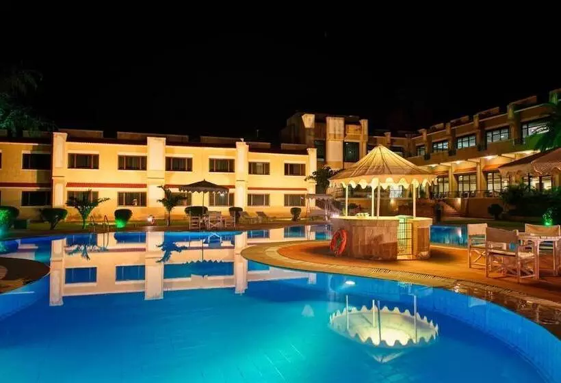 فندق Clarks Khajuraho