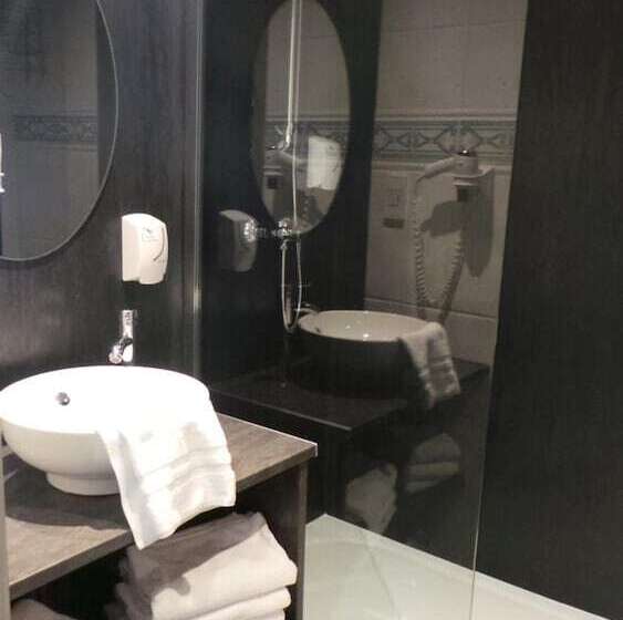 בית מלון כפרי De Brunville & Spa