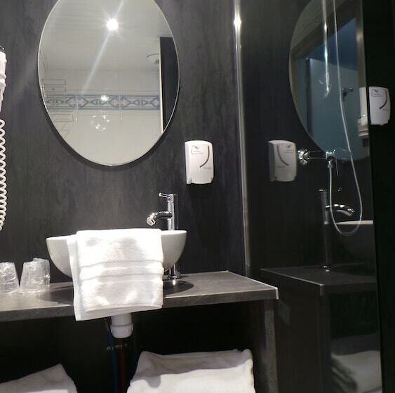 בית מלון כפרי De Brunville & Spa