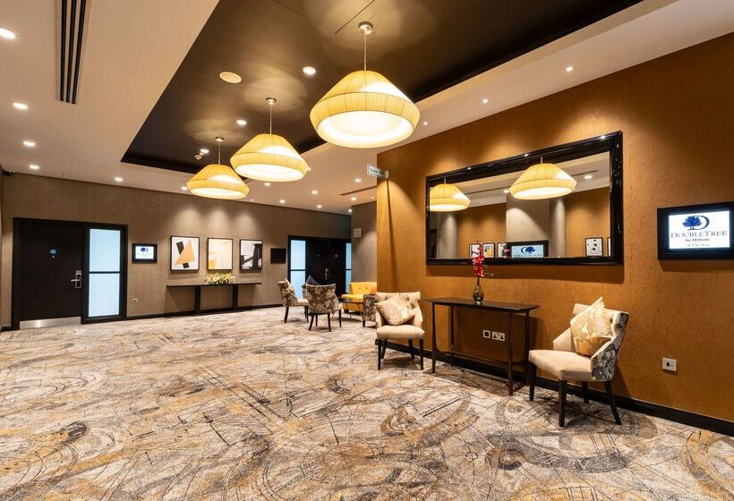 Doubletree By Hilton Hotel Woking