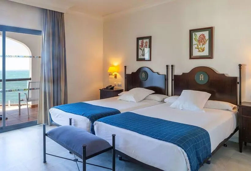 Отель Duque De Najera