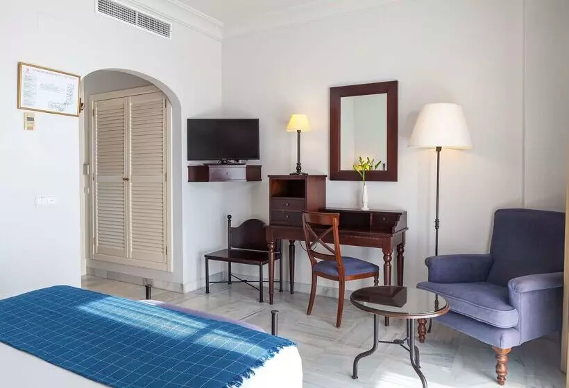 Отель Duque De Najera