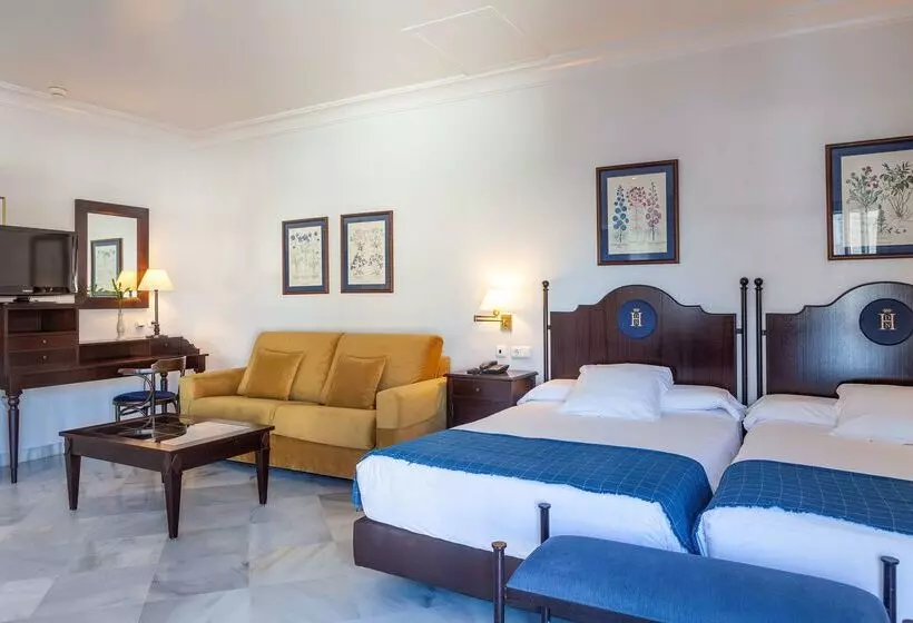 Отель Duque De Najera