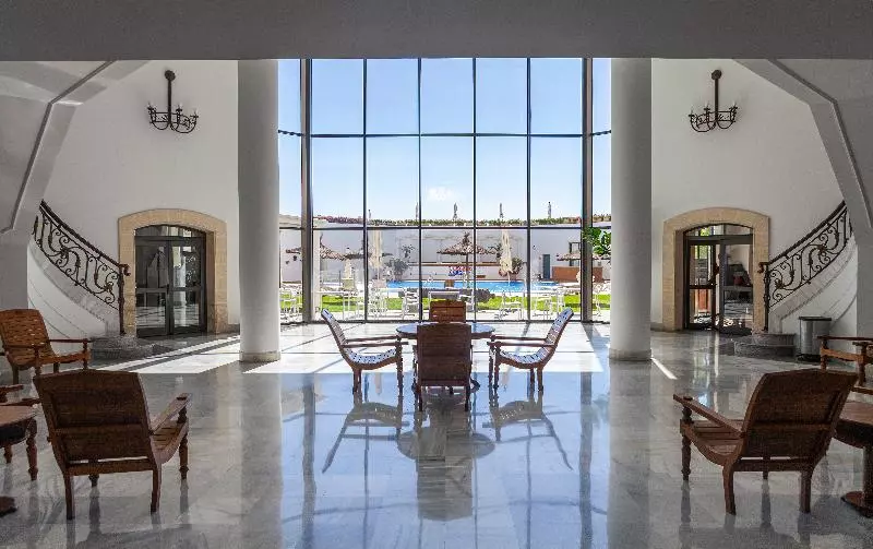 Отель Duque De Najera